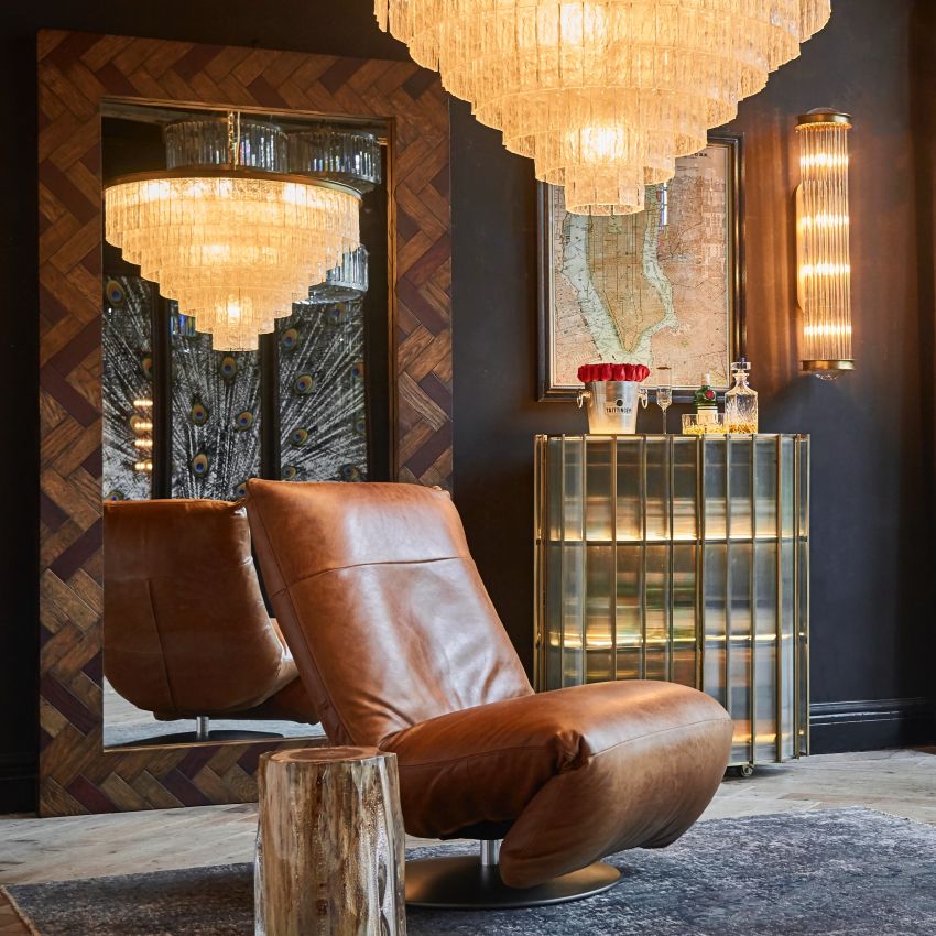 Dipa Wall Sconce