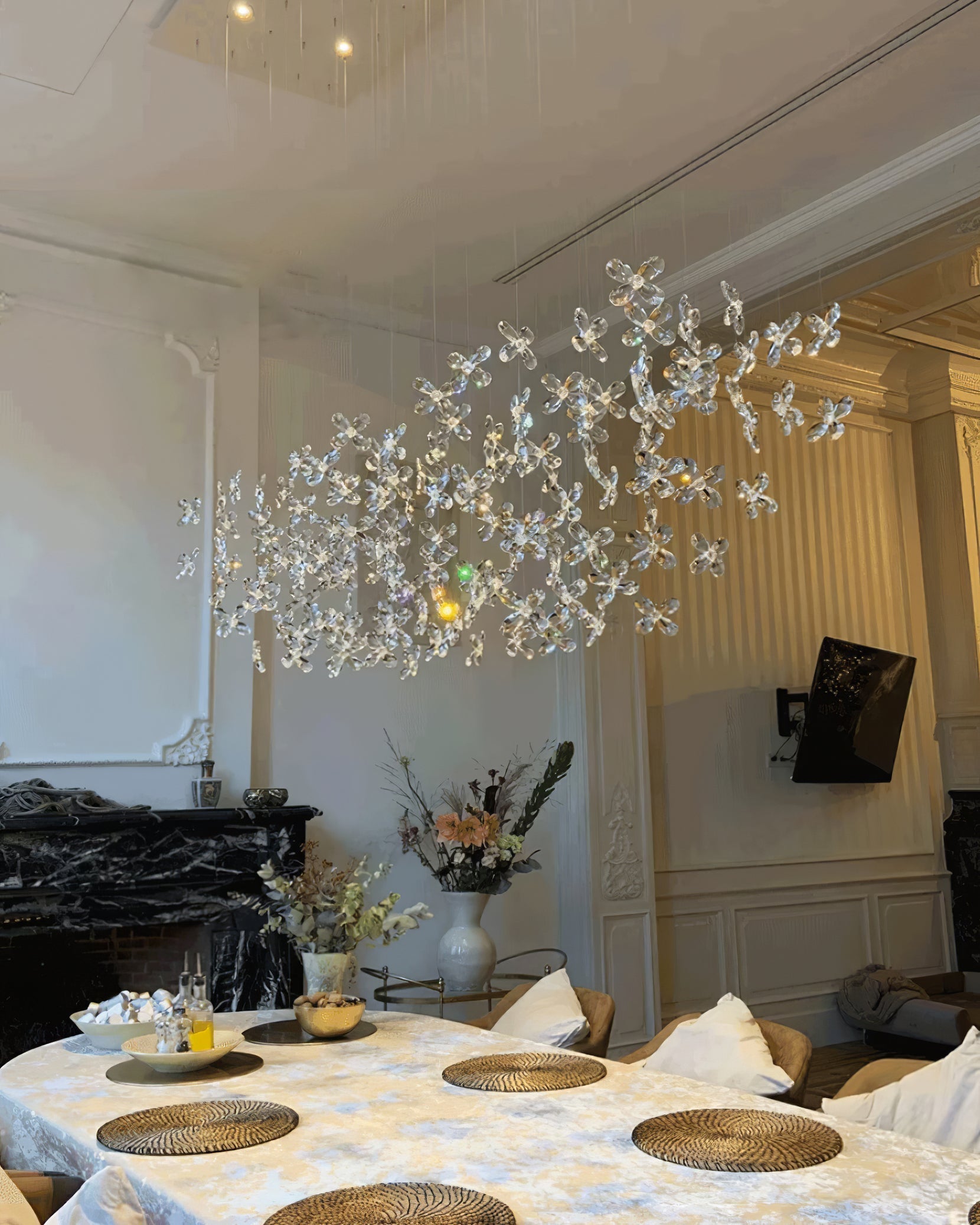 Vitelboost Floating Butterfly Chandelier
