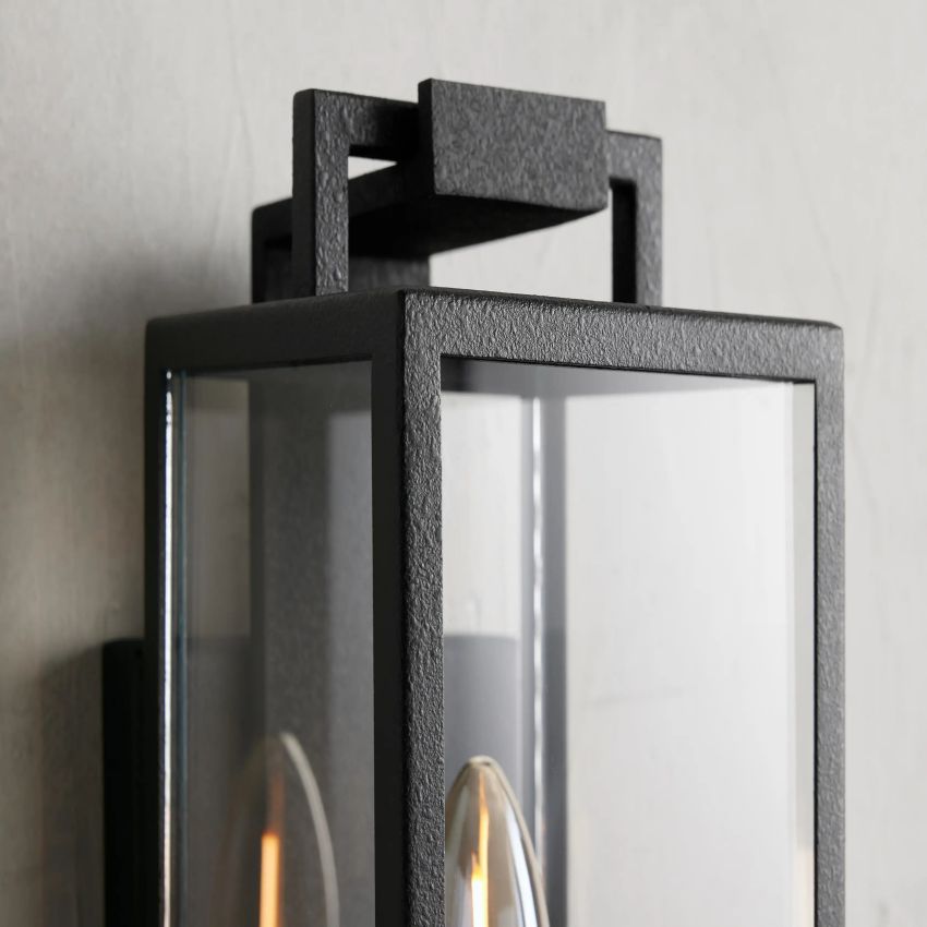 Luz Outdoor Wall Sconce