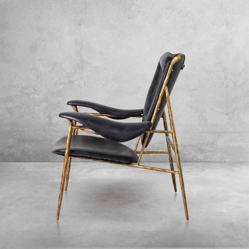 Thades Enamel Wooden Plate Leather Armchair