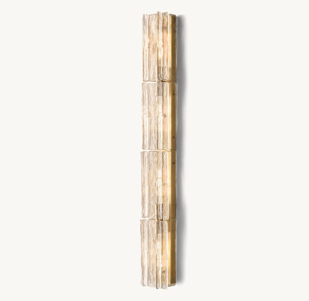 Trama Grand Sconce